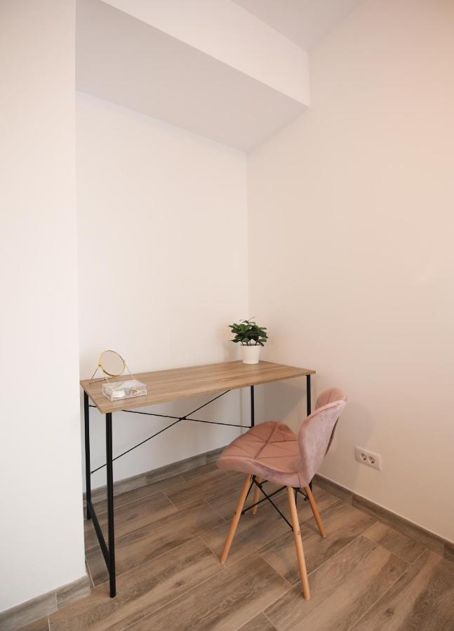 Vitan Central Oasis ---Free Secured Private Parking---Self Check-In-- Bucharest Luaran gambar
